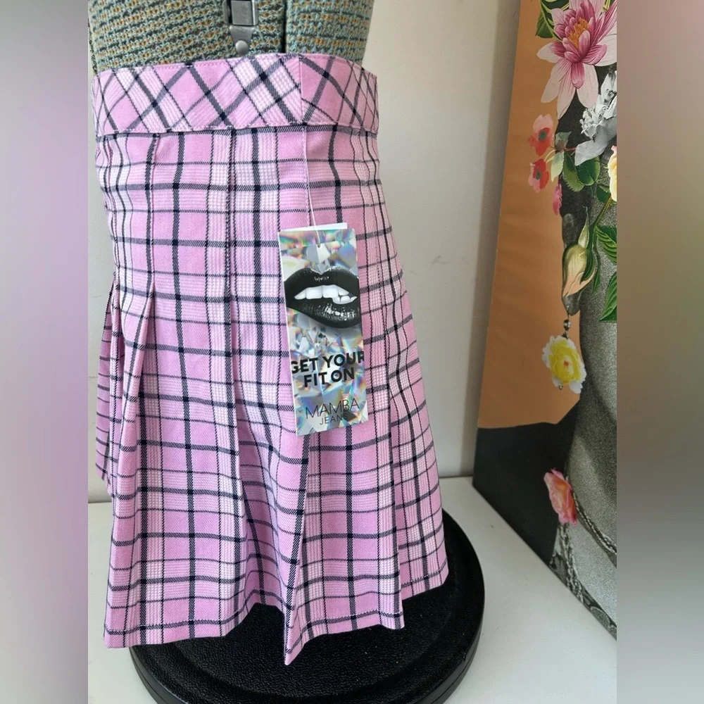 NWT MAMBA JEANS SKATER SKIRT Sz.XL. HIGH WAIST, PLEATED, PINK/BLACK PLAID PRINT